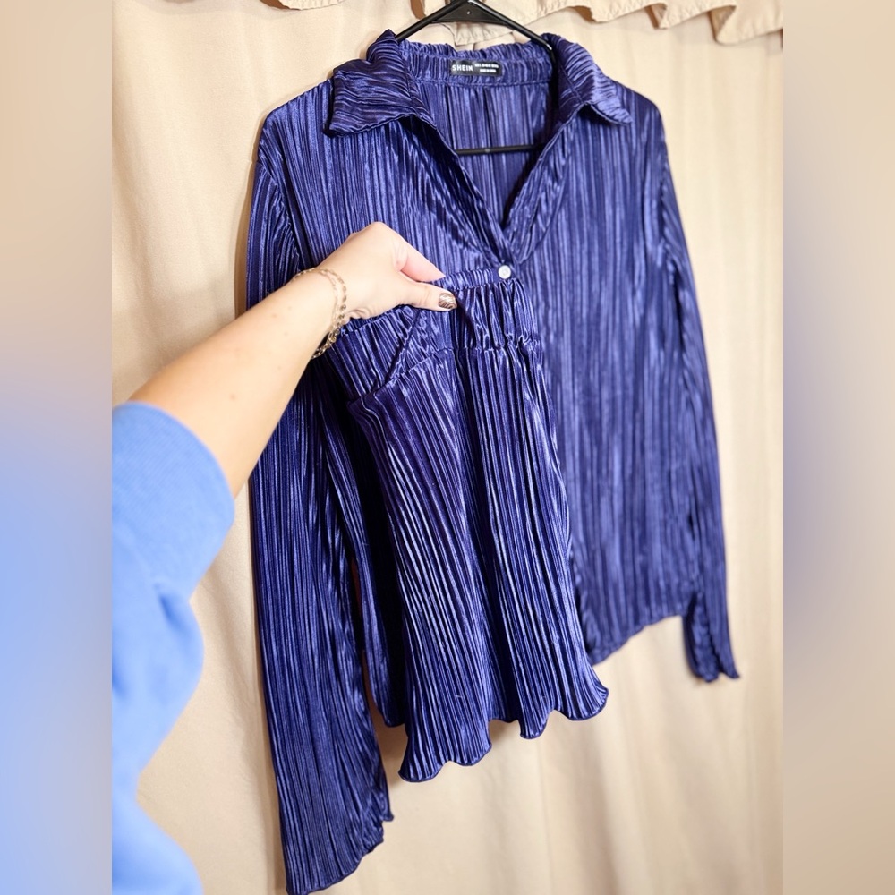 Elegant plum purple Women's Top